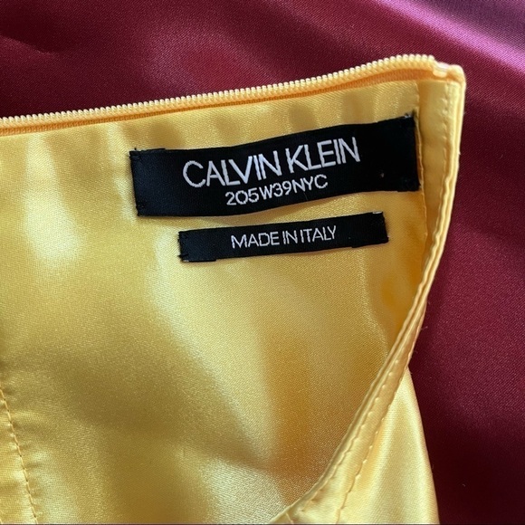 Calvin Klein 2018 Satin Wearable Art Medallion Button Colorblock Blouse US 2 - Picture 8 of 11